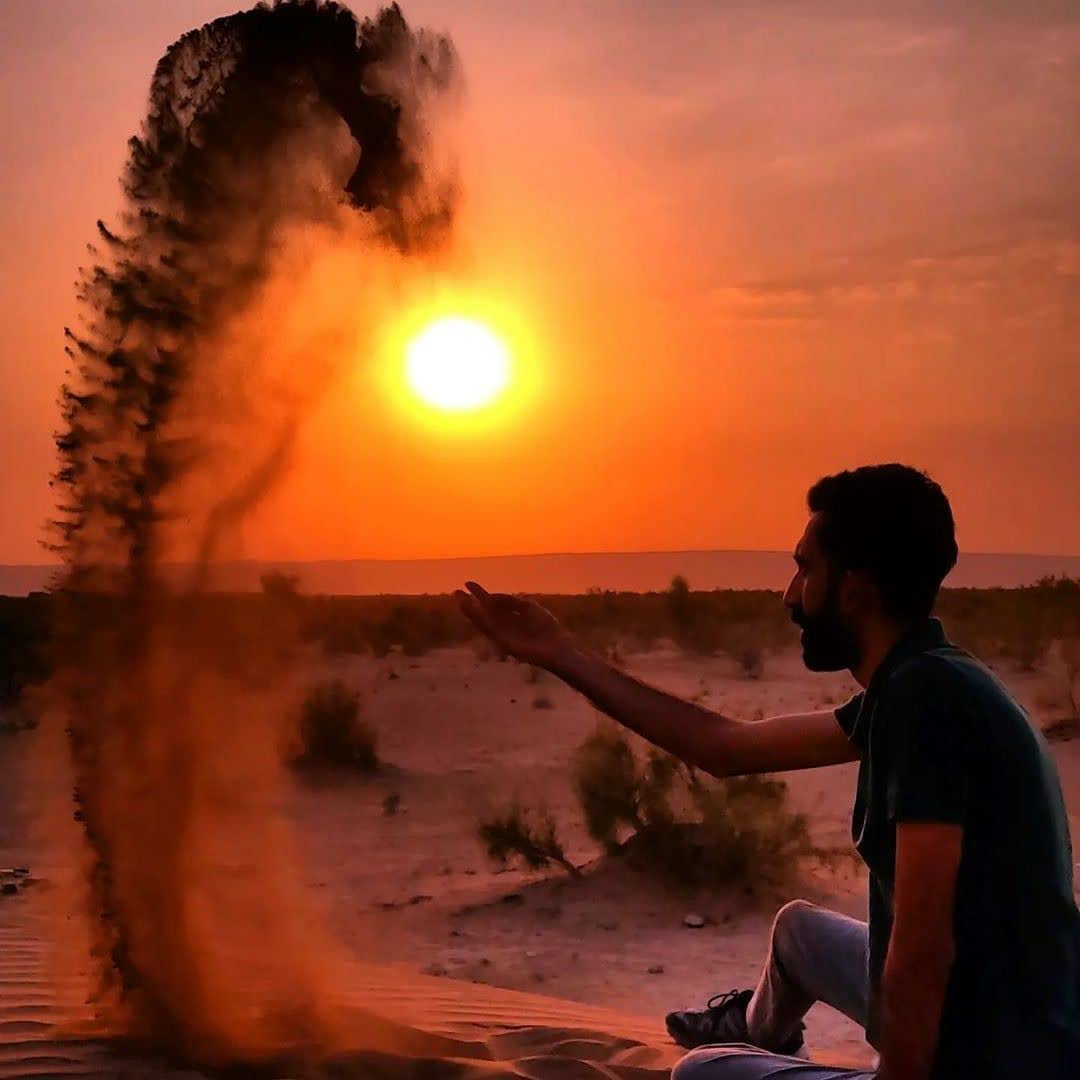 تماشای طلوع خورشید و غروب خورشید کویرمرنجاب