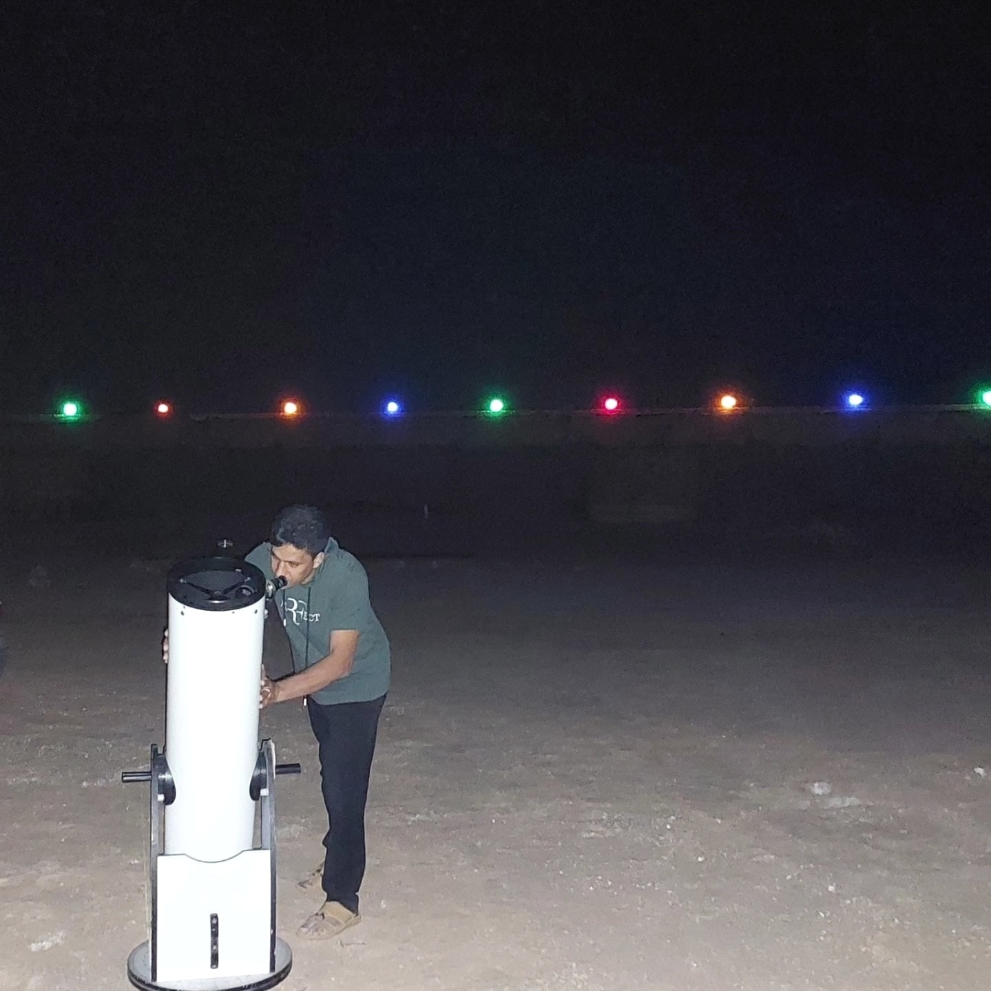 رصد ستارگان و دیددرآسمان شب در خود اقامتگاه