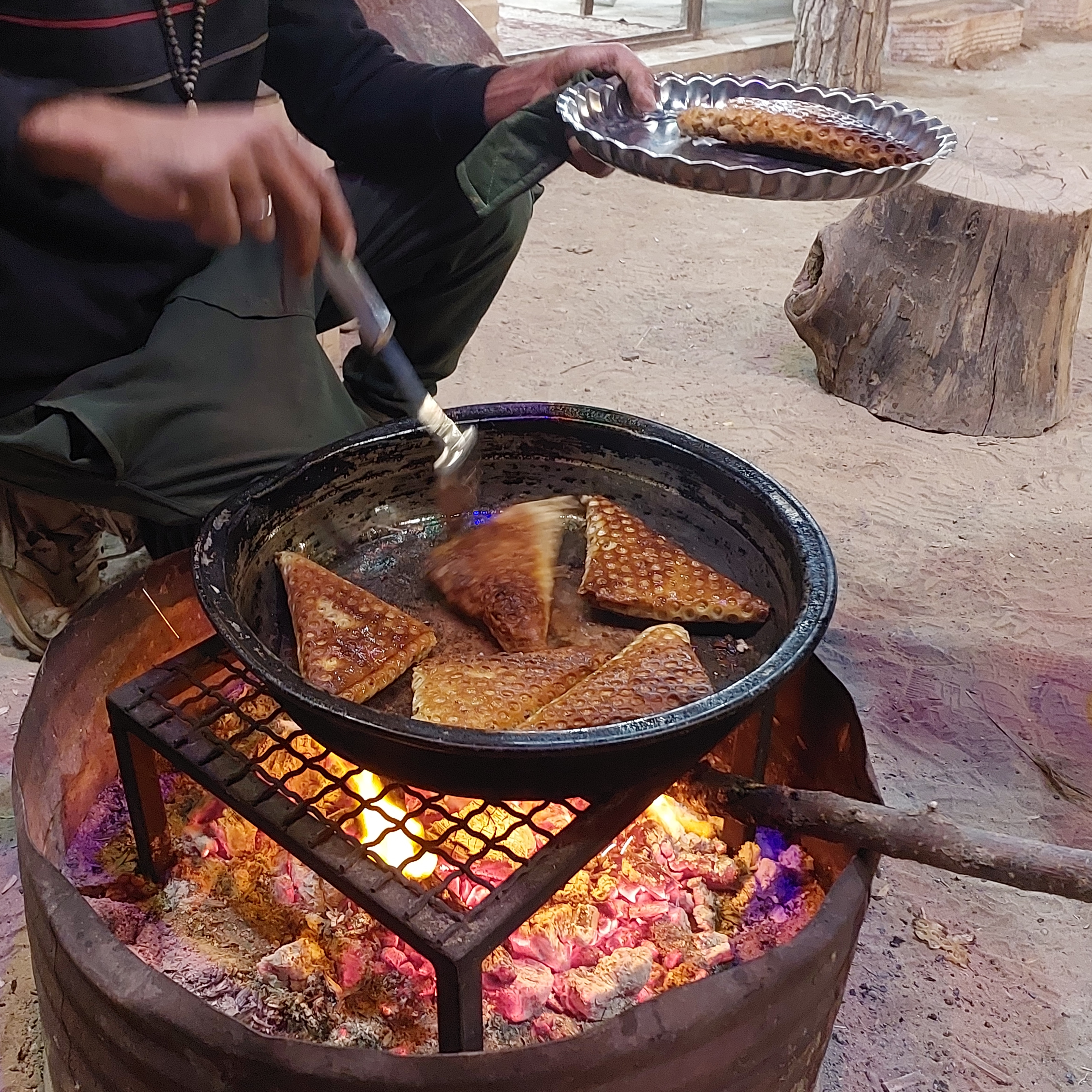 اجاره سوعیت و اجاره اتاق و اقامتگاه بومگردی و اجاره کاروانسرا کویر وکاشان و شهرزیرزمینی نوش اباد🥰😍