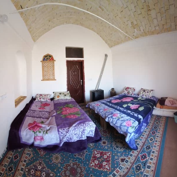 تعطیلات عید و نوروز کجابریم؟کدام اقامتگاه بهتره رزروواجاره بومگردی وهتل و سوعیت کاشان و کویر